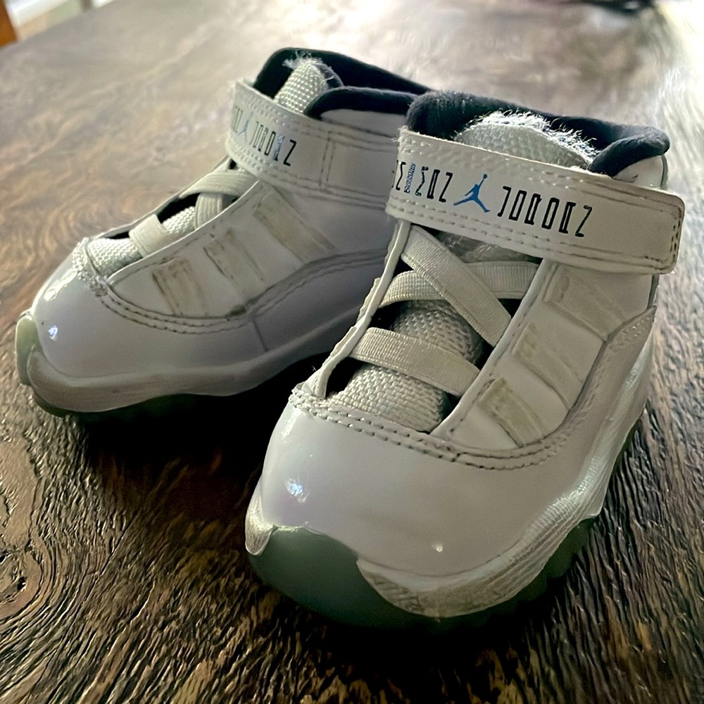 Jordan 11 Retro BT Toddler size 4c